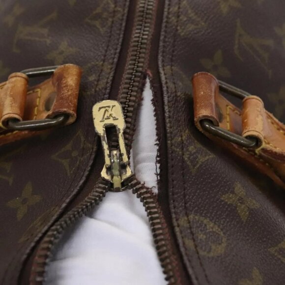 LOUIS VUITTON Monogram Keepall 50 Boston Bag - Picture 12 of 16